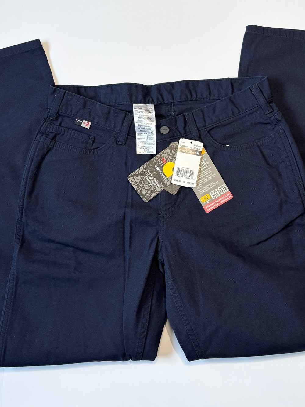 Women’s Navy Blue Carhartt Fire Resistant Rugged Flex Canvas Work Pant. Size 12R